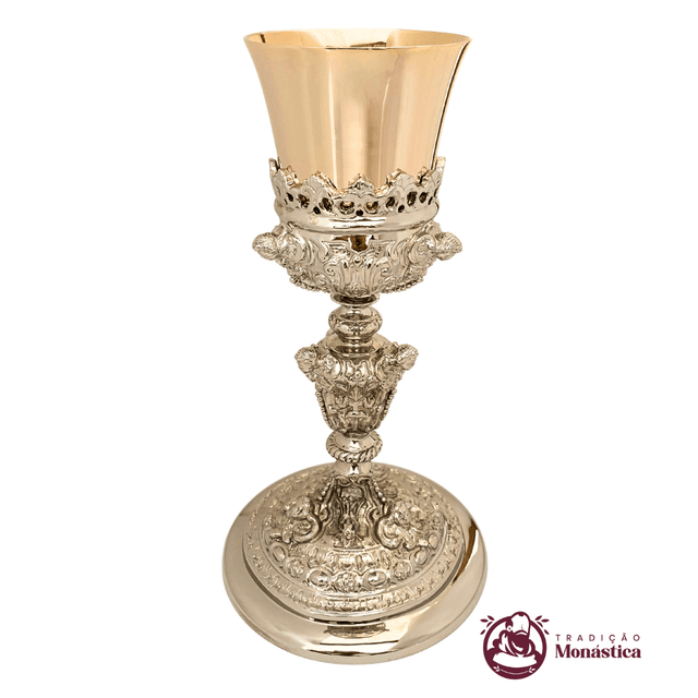 Cálice Barroco com Detalhes de Anjos Banhado em Níquel Cálice Barroco com Detalhes de Anjos Banhado em Níquel